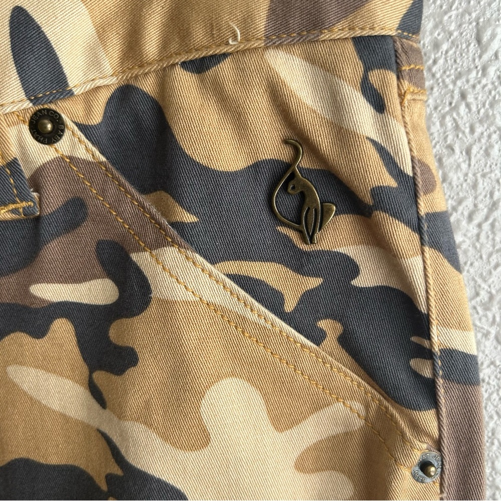 Baby Phat Y2K Brown Tan Camo Cargo Wide Leg Embellished Rhinestone Pants - Picture 7 of 14